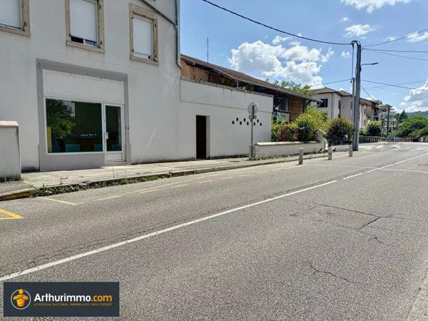 Location Fonds de commerce 4 pièces 115 m2 à Bourgoin-Jallieu