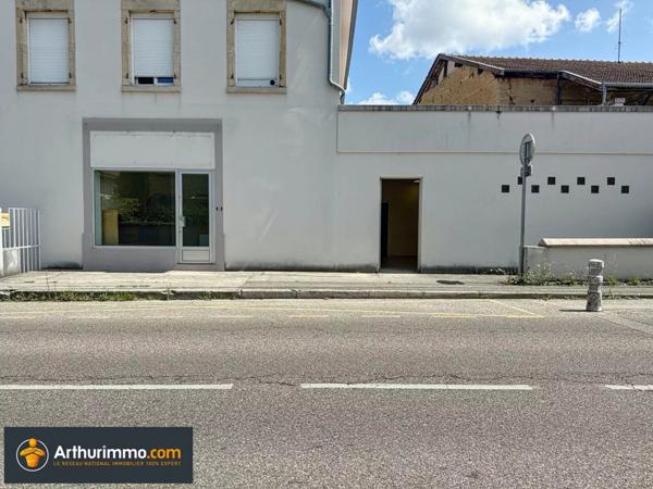 Location Fonds de commerce 4 pièces 115 m2 à Bourgoin-Jallieu