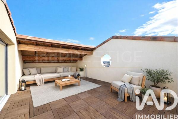 Appartement à vendre 6 pièces 215 m² Nîmes