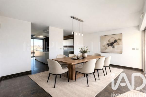 Appartement à vendre 6 pièces 215 m² Nîmes