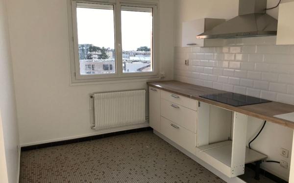 Appartement à louer    3 pièces • 64,18 m2 Caluire-et-Cuire