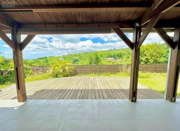 Maison à vendre à Saint-Paul à la Réunion (97460), ref : 97424/233   
BERNICA