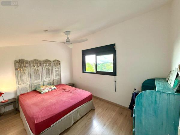 Maison à vendre à Saint-Paul à la Réunion (97460), ref : 97424/233   
BERNICA