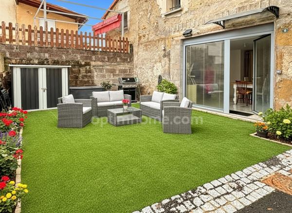 MAISON PIERRE - RENOVEE - PETIT EXTERIEUR - VERTAIZON