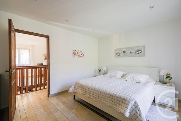 Maison à vendre  6 pièces - 185,49 m2 VIF - 38