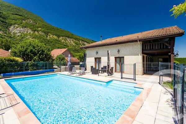 Maison à vendre  6 pièces - 185,49 m2 VIF - 38