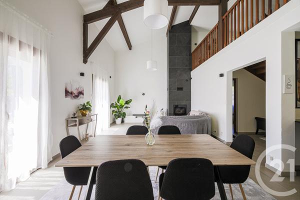 Maison à vendre  6 pièces - 185,49 m2 VIF - 38