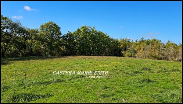 Maison à vendre 8 pièces 272 M² Proche Auch 19756 M² - Secteur recherché - Vue Pyrénées