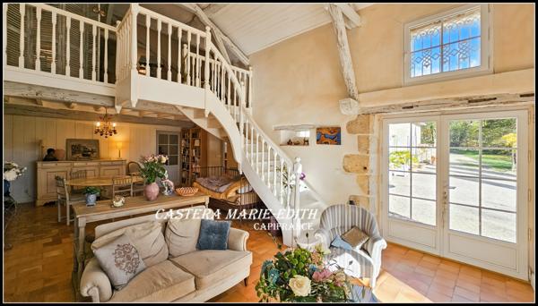 Maison à vendre 8 pièces 272 M² Proche Auch 19756 M² - Secteur recherché - Vue Pyrénées