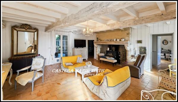 Maison à vendre 8 pièces 272 M² Proche Auch 19756 M² - Secteur recherché - Vue Pyrénées