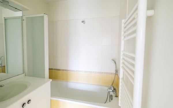 Appartement à vendre    2 pièces • 43 m2 Chambourcy