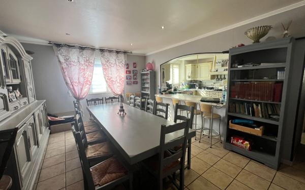 Maison à vendre    5 pièces •  Saint-Dizier