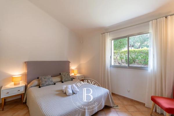Porto-Vecchio, Villa 2 Chambres -  137 m² à vendre