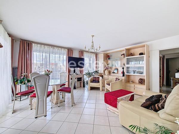 Appartement 3 pièces avec terrasse de 28m² -Résidence du Mail, La Croix Bonnet à Bois d'Arcy