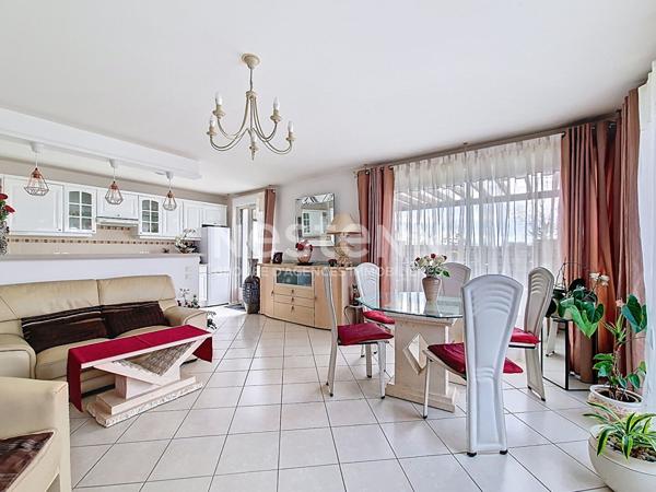 Appartement 3 pièces avec terrasse de 28m² -Résidence du Mail, La Croix Bonnet à Bois d'Arcy