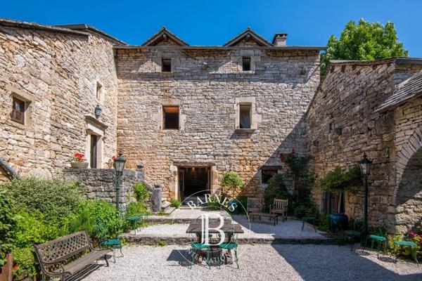 Sévérac-le-Château, Propriété 12 Chambres -  450 m² à vendre