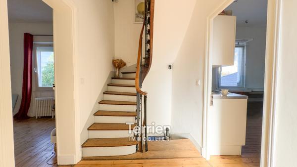Maison bourgeoise avec 5/6 chambres Les Ponts-de-Cé (49130)