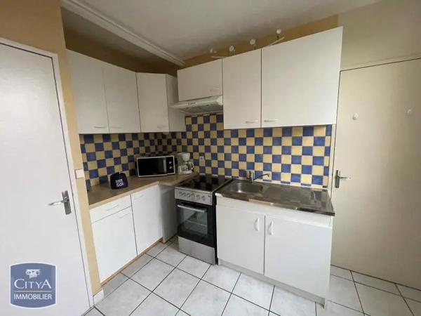 Appartement à louer 4 pièces 61.4m² Le Mans (72100)