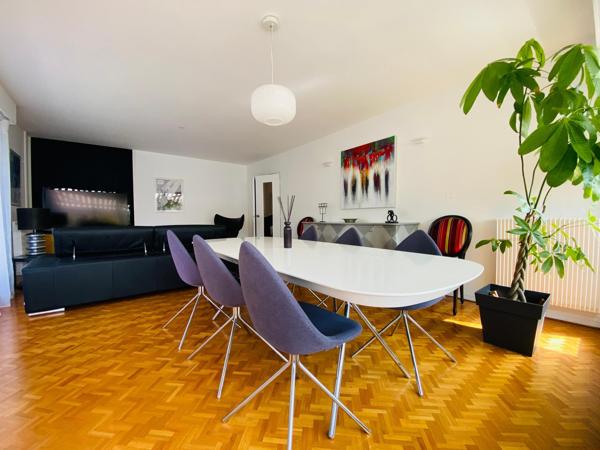 BARRIERE DU MEDOC / T3 TRAVERSANT 85m2 LUMINEUX RENOVE, BELLES PRESTATIONS / RESIDENCE VERDOYANTE / CAVE ET PARKING EN SOUS SOL !