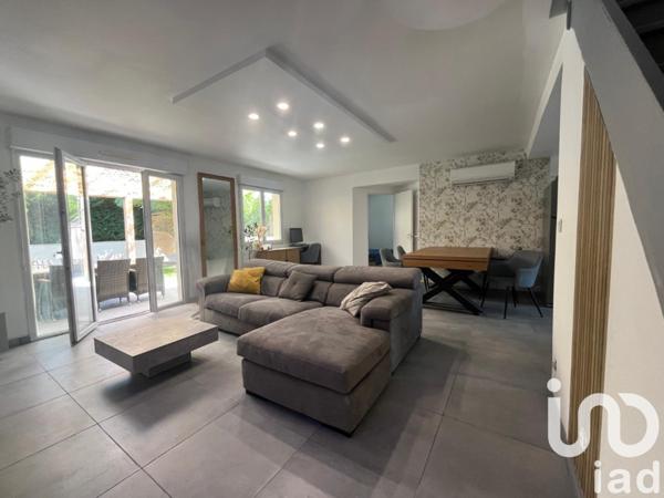 Maison à vendre 6 pièces 117 m² Veigné