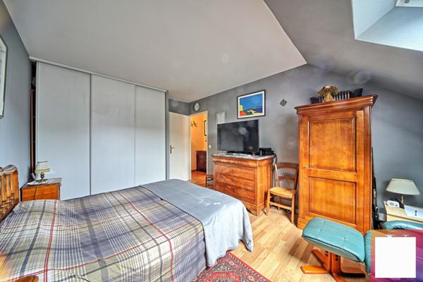 Ris-Orangis (91130) Duplex 3 pièces de 64.5m2 avec box, balcon et une place de parking