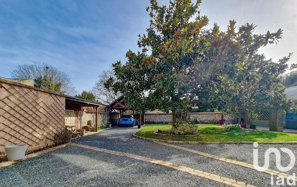 Maison à vendre 8 pièces 206 m² Saint-Pierre-du-Vauvray