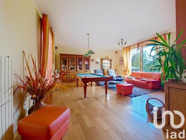 Maison à vendre 8 pièces 206 m² Saint-Pierre-du-Vauvray