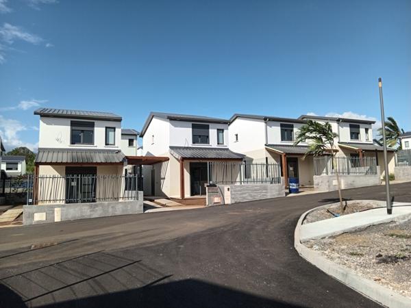 VILLA F3 DUPLEX / ST PIERRE