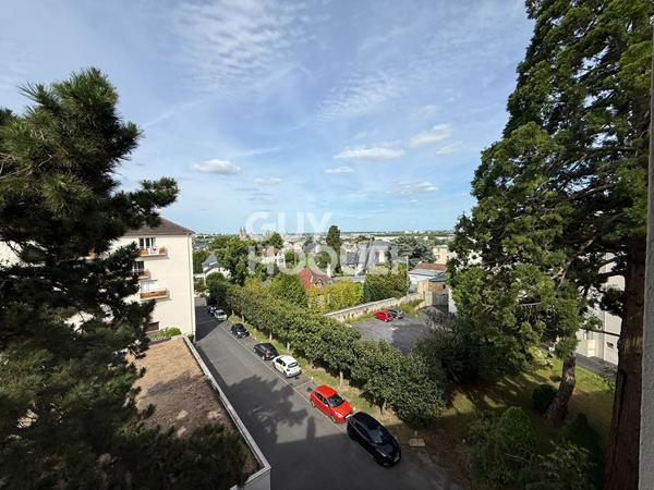 CAEN CENTRE  VILLE Appartement au dernier étage