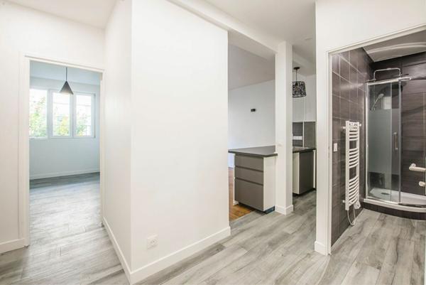 Appartement à vendre    3 pièces • 58,07 m2    Paris 14