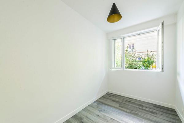 Appartement à vendre    3 pièces • 58,07 m2    Paris 14
