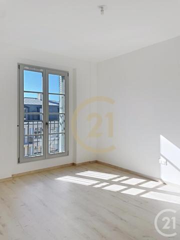 Appartement F3 à vendre  3 pièces - 59,20 m2 COMPIEGNE - 60