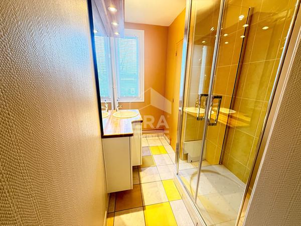 Appartement centre de ville de Laval 3 pièce(s) 60.6 m2