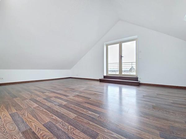 Vente Appartement 5 pièces 145 m2 à Laon