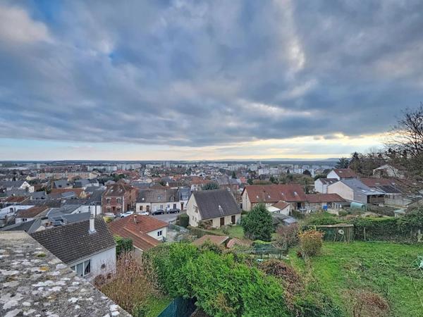 Vente Appartement 5 pièces 145 m2 à Laon