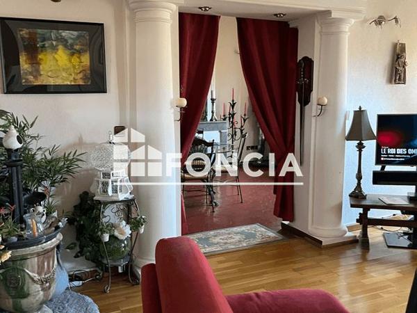 À vendre Appartement 5 pièces 112 m² - Alès 30100