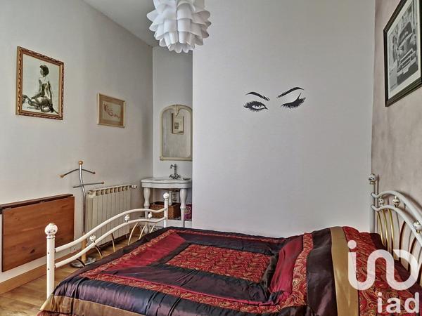 Demeure 8 pièces de 207 m² à Capendu (11700)