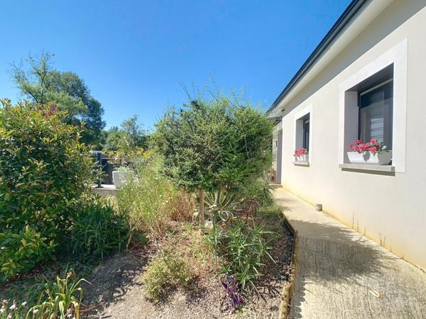 Maison récente avec jardin terrasse et garage+carport 3 places !