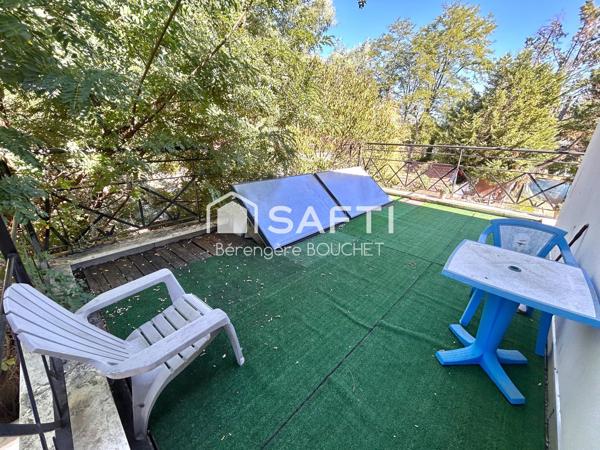 Maison contemporaine de 140m2 avec piscine