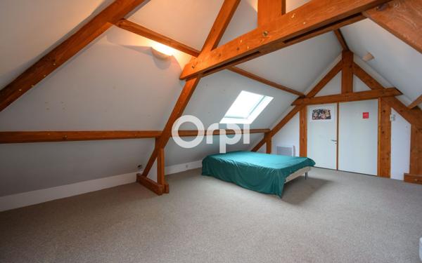 Maison à vendre    6 pièces • 250 m2 Lambres-lez-Douai