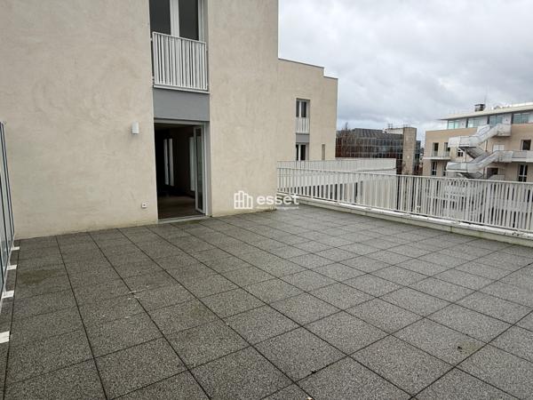 Location Appartement 4 pièces 79.23 m² - Cergy 95000