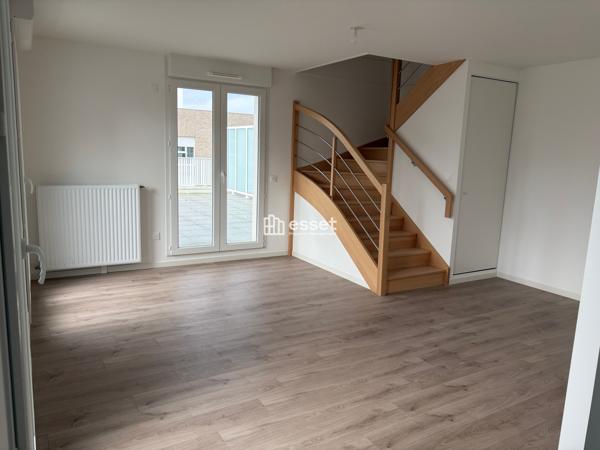 Location Appartement 4 pièces 79.23 m² - Cergy 95000