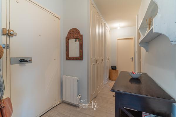 Appartement
         2 pièces
        - 49 m² Exclusivité 124 900 € *