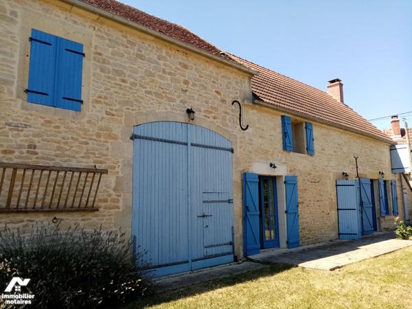 FERMETTE RENOVEE à 10 mn de l'A77 et de LA CHARITE