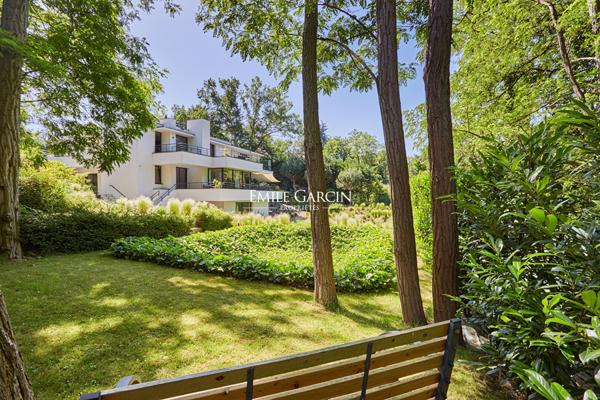 A vendre-Demeure style Californien-465 m²-La Celle St Cloud- terrain 2000 m²