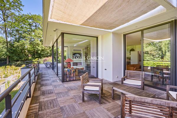 A vendre-Demeure style Californien-465 m²-La Celle St Cloud- terrain 2000 m²