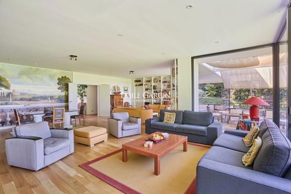 A vendre-Demeure style Californien-465 m²-La Celle St Cloud- terrain 2000 m²