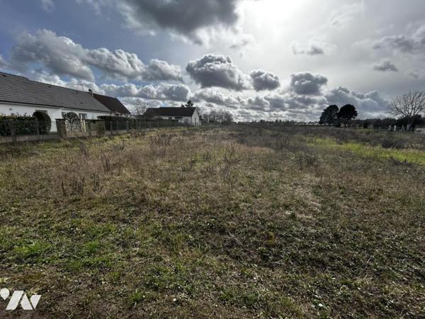 SARAN-TERRAIN A BATIR 