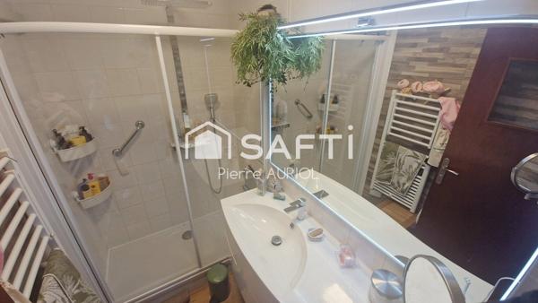 studio de qualité proche de la mer