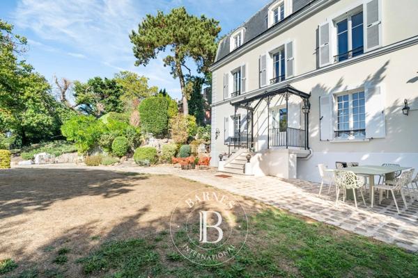 La Celle-Saint-Cloud, Maison 6 Chambres -  400 m² à vendre